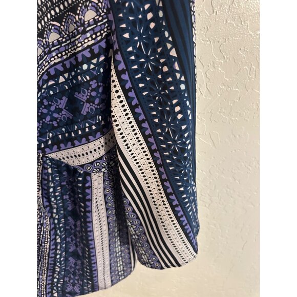 Weekend by Suzanne Betro Plus Size Paisley Boho Blouse - Picture 9 of 11